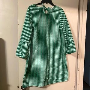 Green and White Gingham dress with back bow detailing, Crown & Ivy Size XL